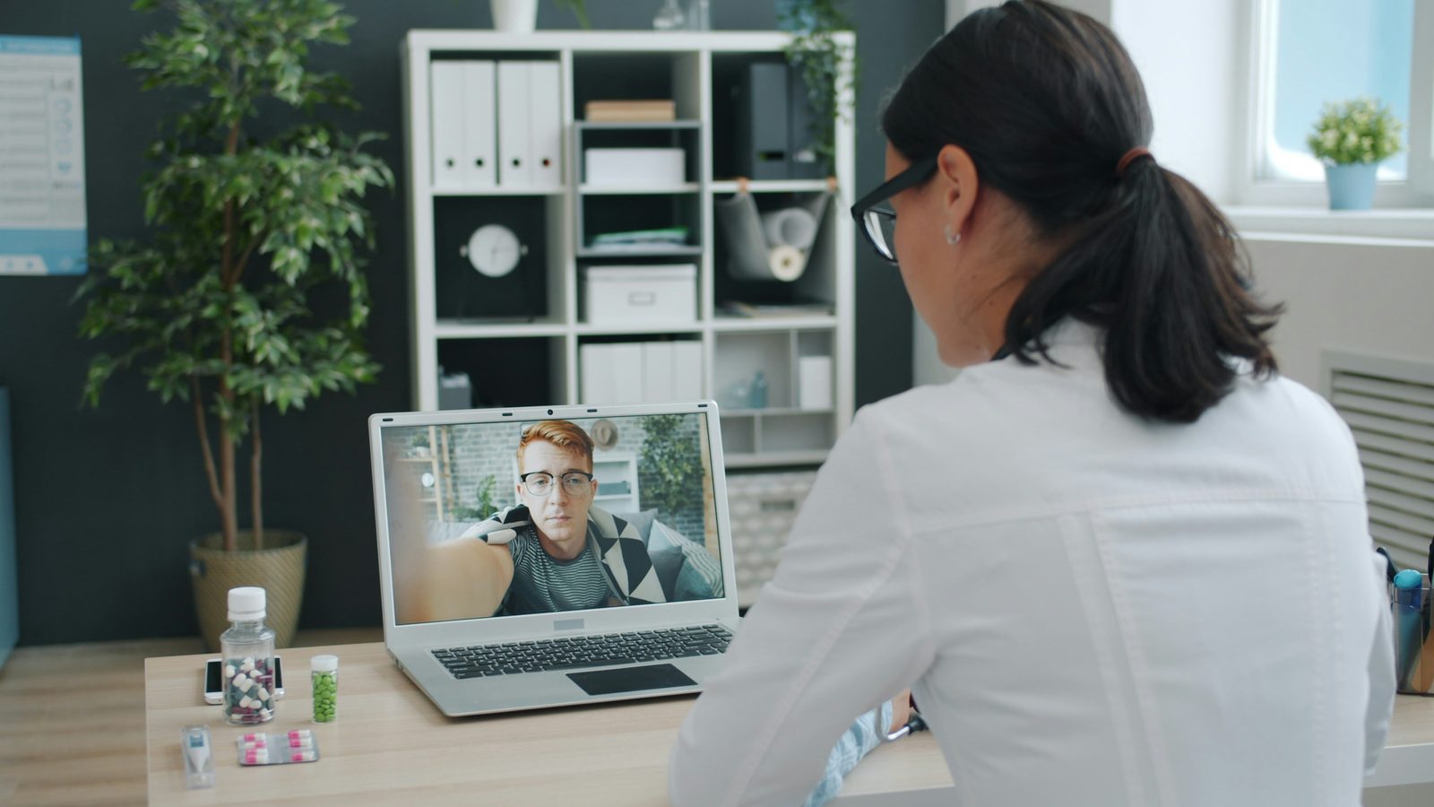 Pitch Deck Healthtech: immagine editoriale sul tema pitch deck healthtech
